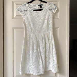 FOREVER 21 floral lacy white dress
